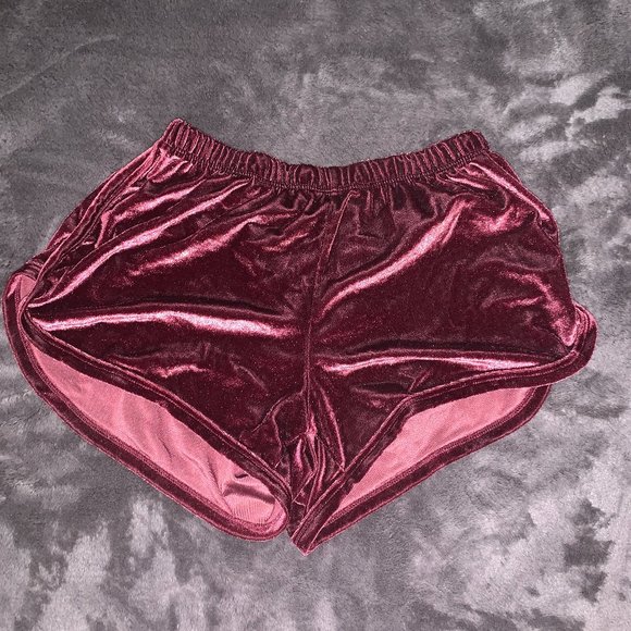 Brandy Melville Velvet Shorts Set (3) - Picture 3 of 4